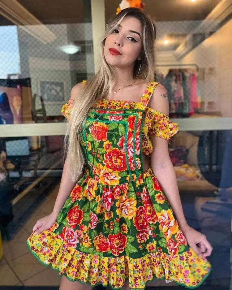 Vestido caipira estampa