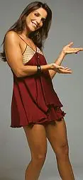 ivete_modaebeleza_031007_117×254.jpg