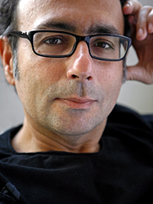 mario queiroz perfil