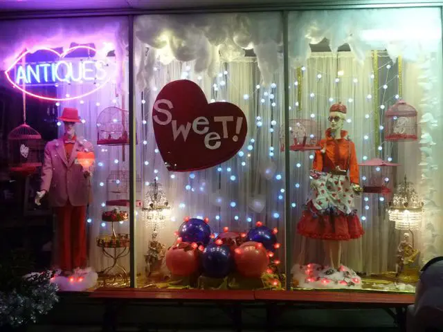 window_valentines09_11