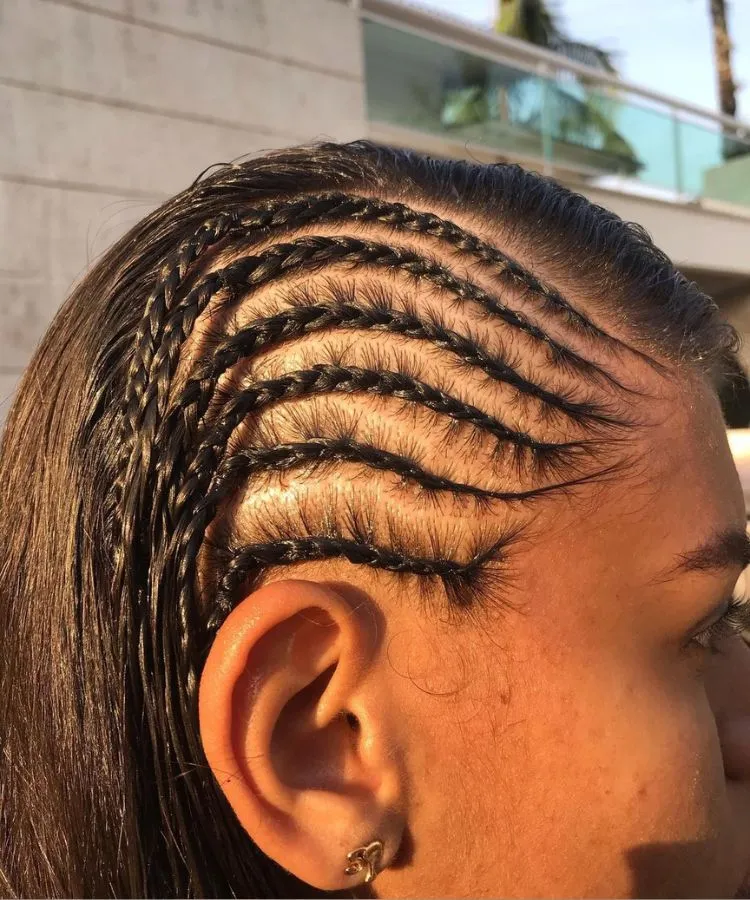 6 faixas de trança nagô simples na alteral de cabelo liso