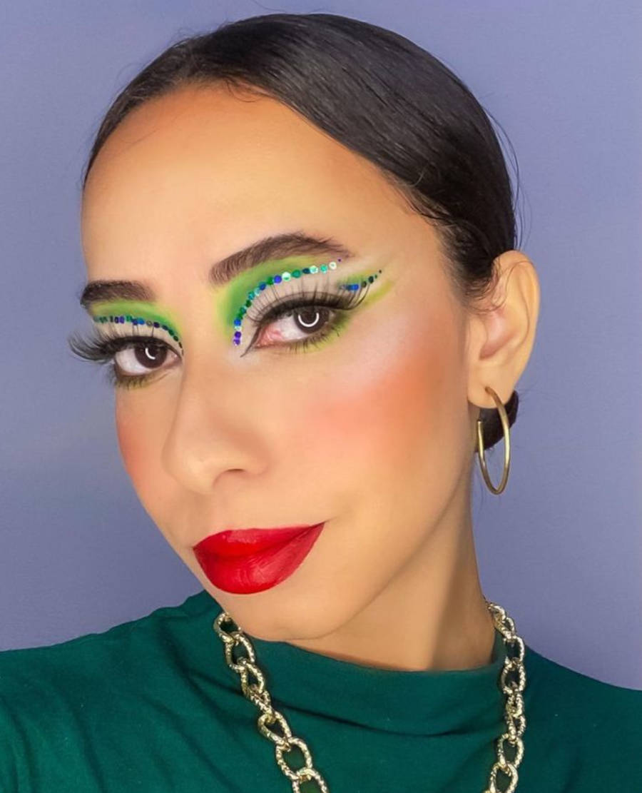 Foto de maquiagem com glitter verde