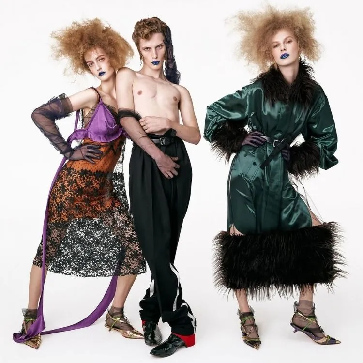 Modelos na campanha da coleção da Zara em collab com o estilista John Galliano