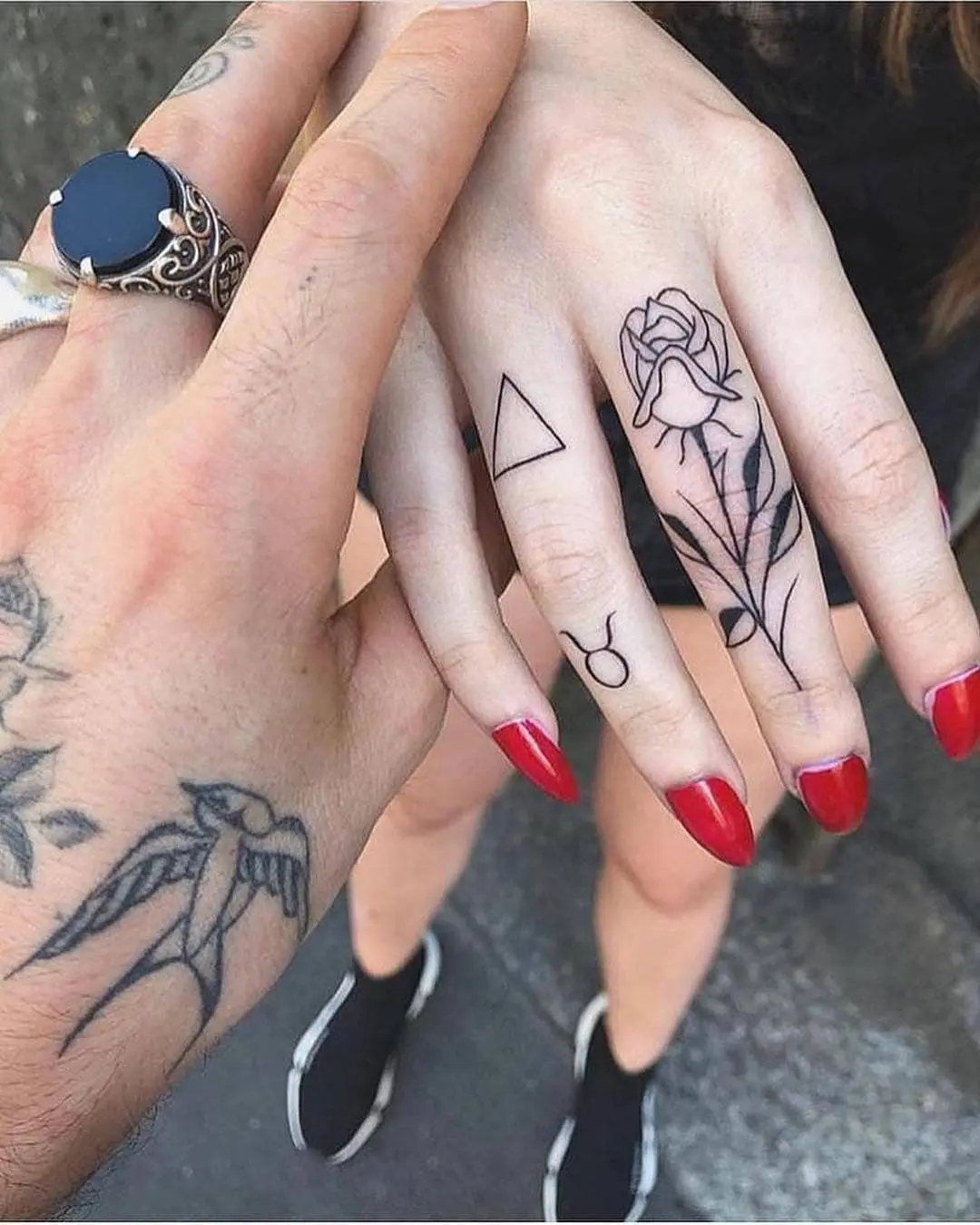 tendencias para tatuagem 2021 5 dedos