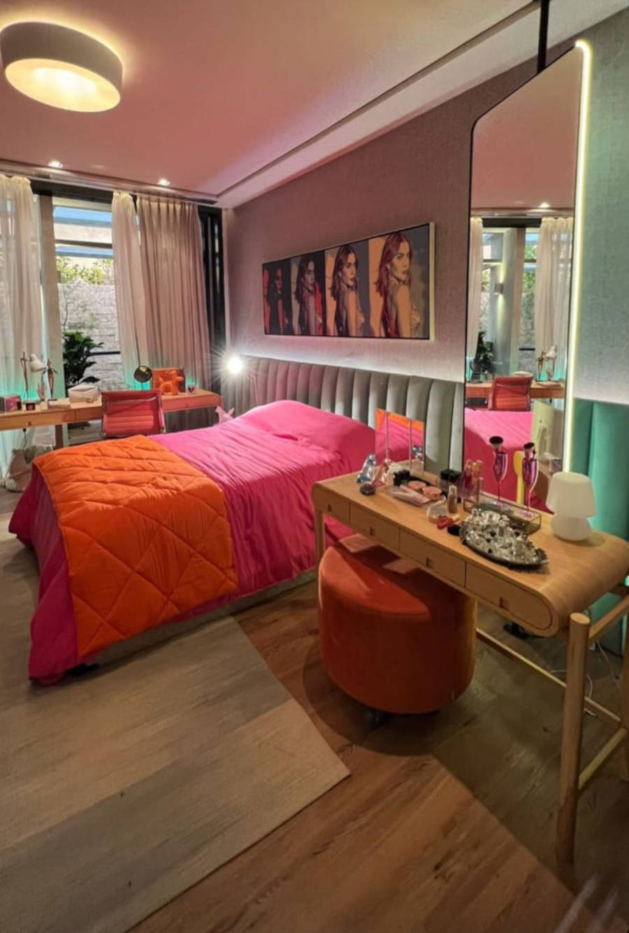 Quarto de Jade Picon na novela Travessia.