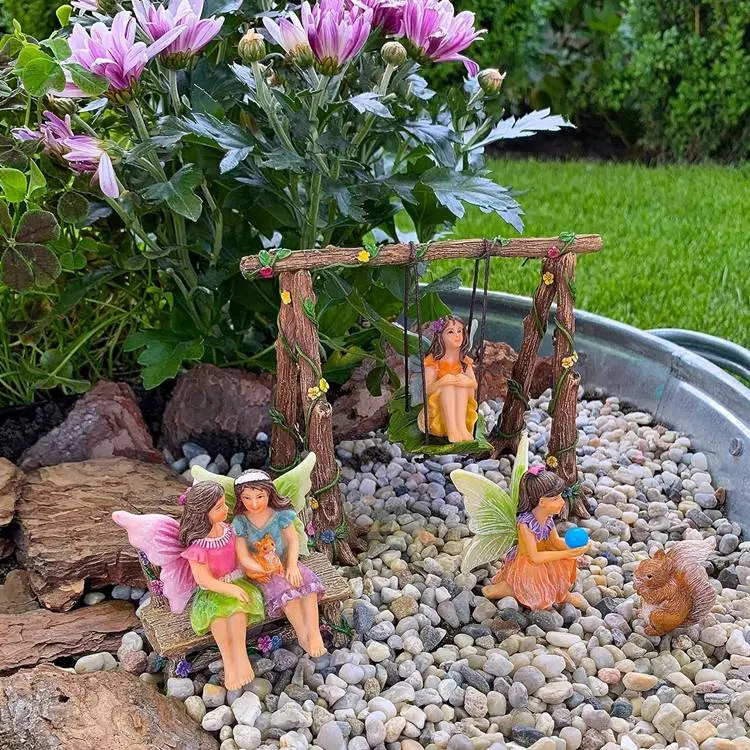 Decoração de jardim com enfeites de fada