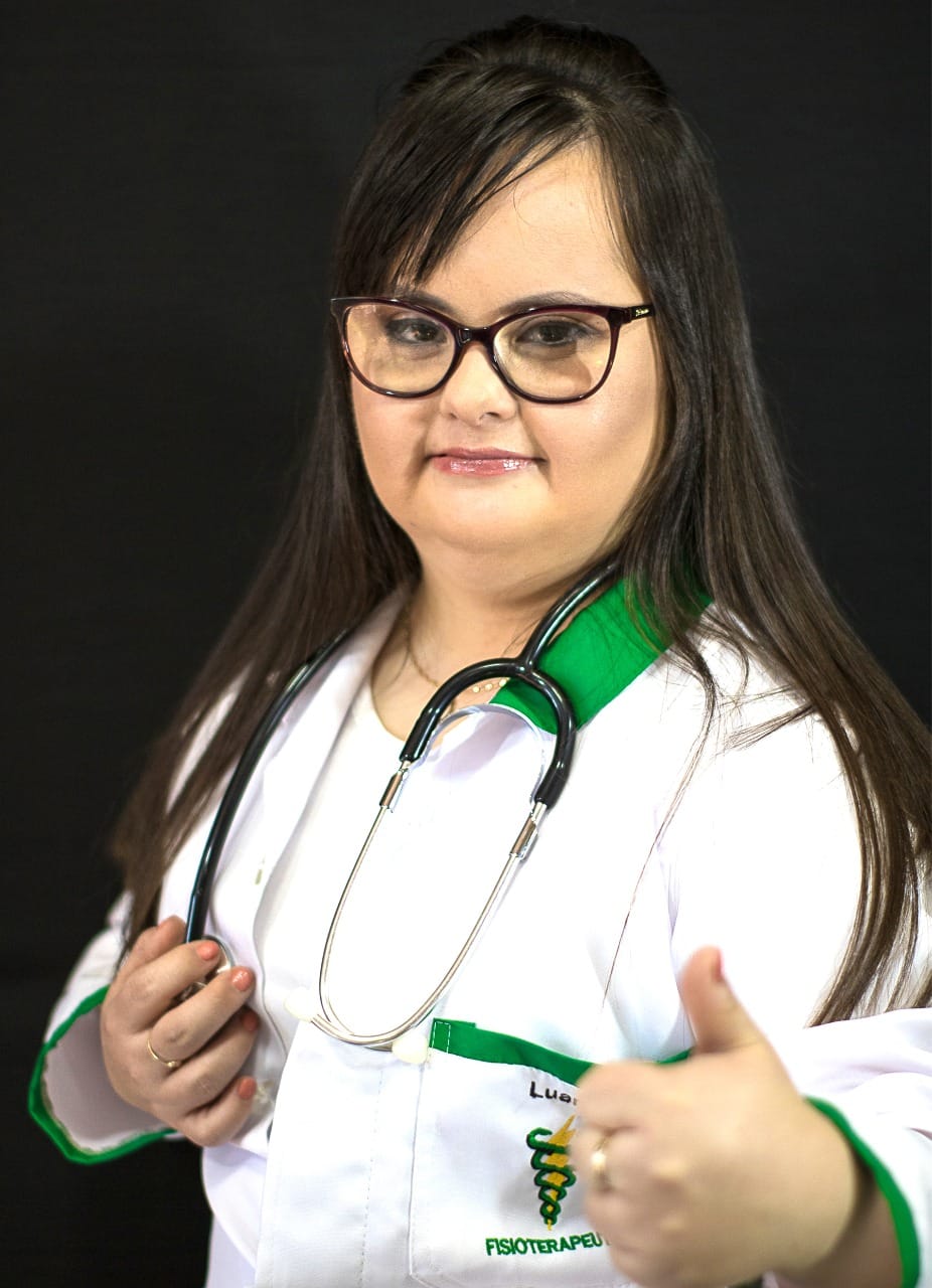 Fisioterapeuta Luana Rolin.