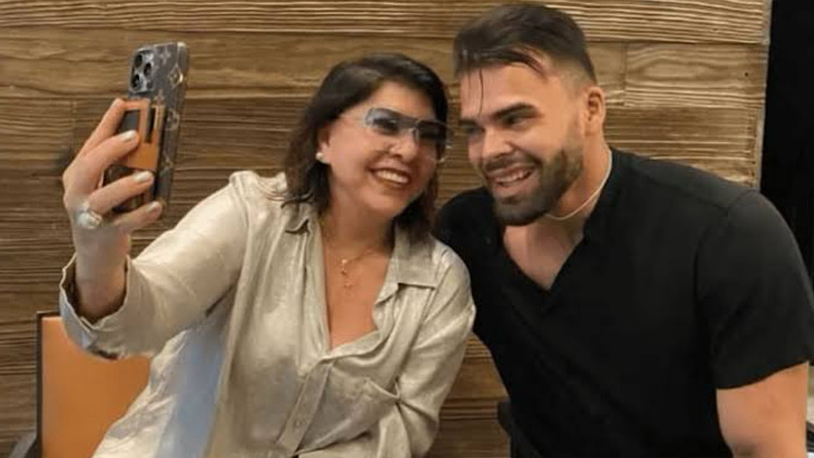 Roberta Miranda e Daniel Torres estão juntos desde dezembro do ano passado.