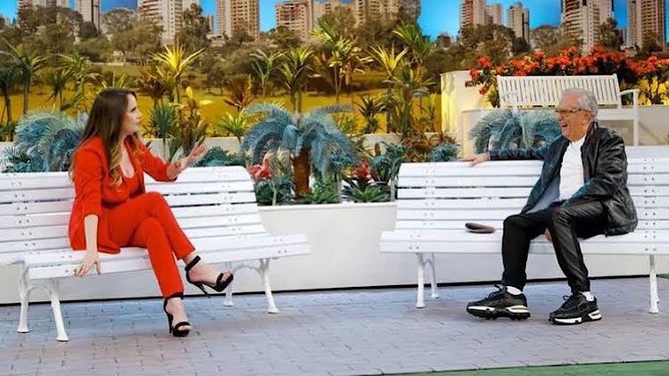 SBT, Mhel Marrer, Carlos Alberto de Nóbrega, A Praça é Nossa, Praia Grande