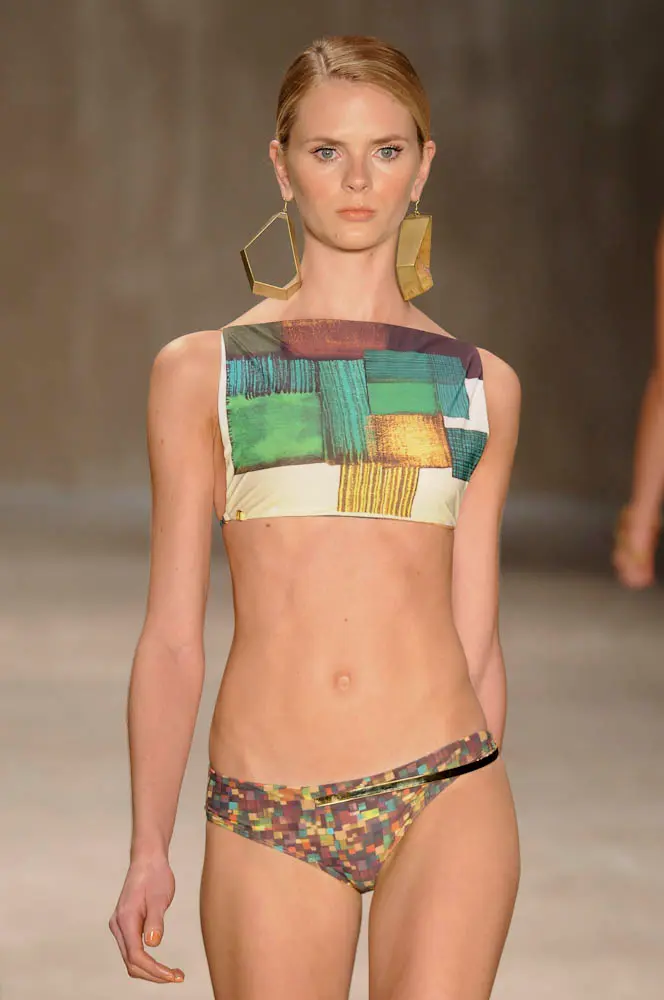 Agua de Coco SPFW Verao 2012 (21)