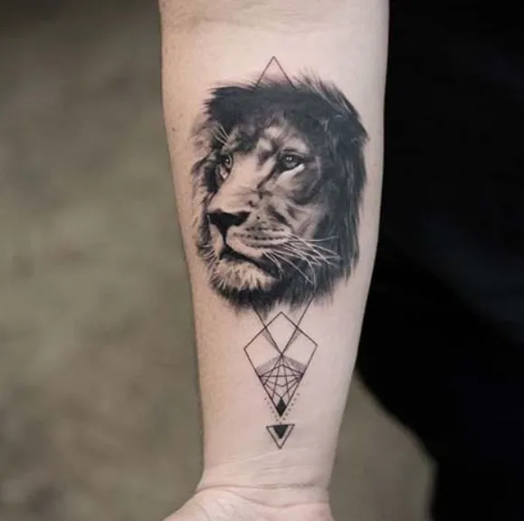 tatoo leão 