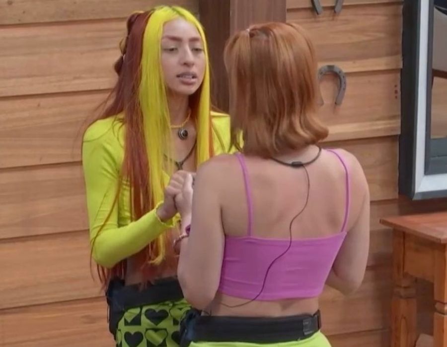 Ruivinha e Deborah em A Fazenda 2022