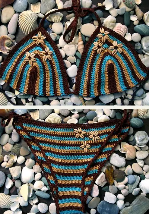 Biquíni listrado multicolorido de crochê