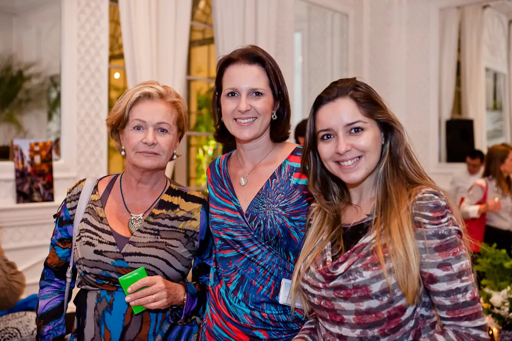 0Ondina Becker da Moinho Tur, Silvia Bizatto da The Travel Corporation e Josiane Melo da Moinho Tur-128