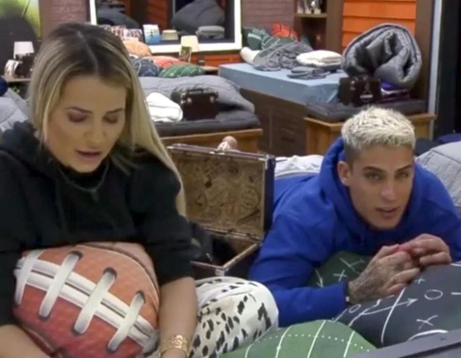 Deolane Bezerra e Tiago Ramos em A Fazenda 2022 