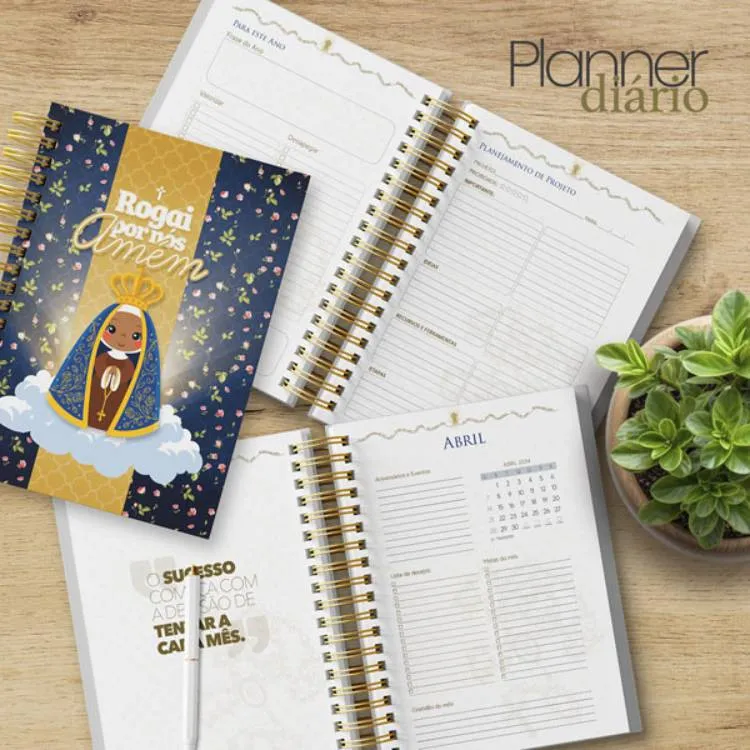 Planner encadernado de Nossa Senhora Aparecida. 
