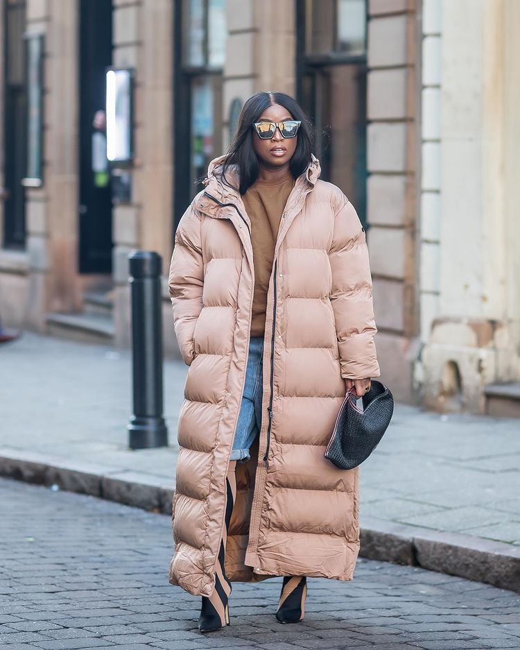 jaqueta puffer rosa longa