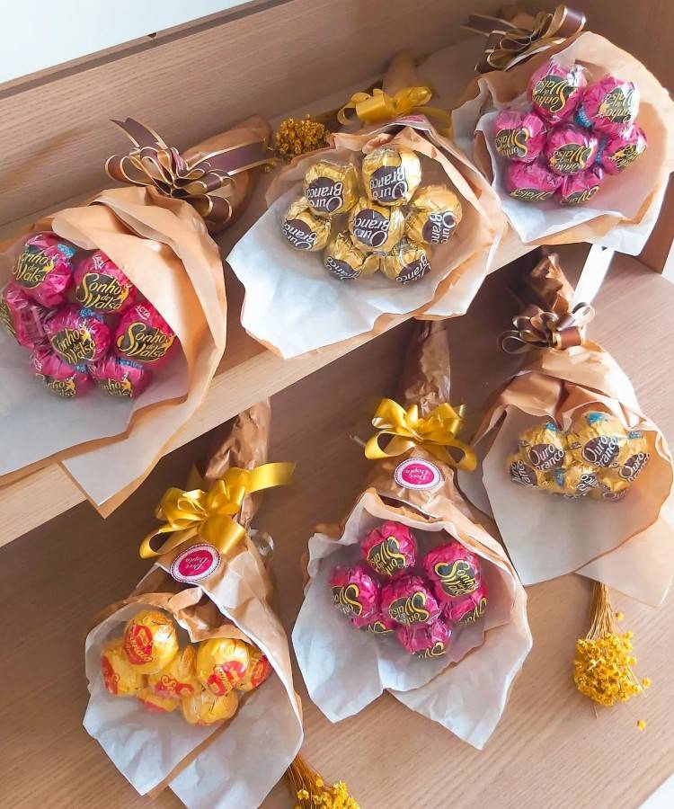 Lembrancinhas de Dia dos Namorados: buquês de bombons