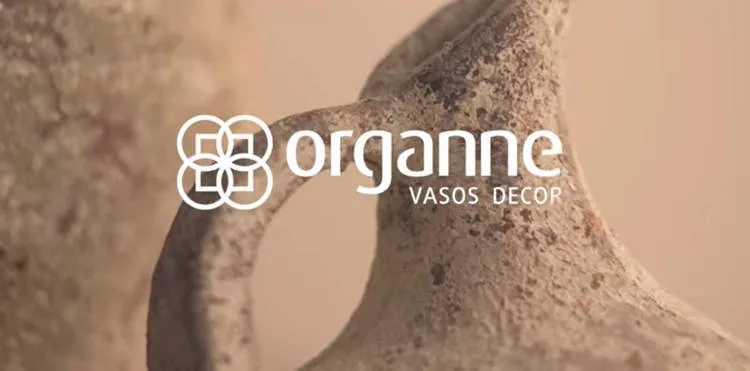 Vasos vietnamitas da Organne.