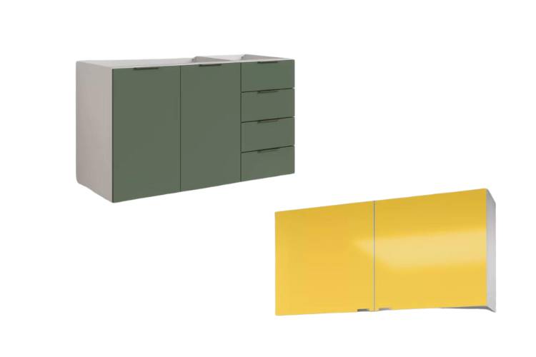 Armários de cozinha verde e amarelo. 