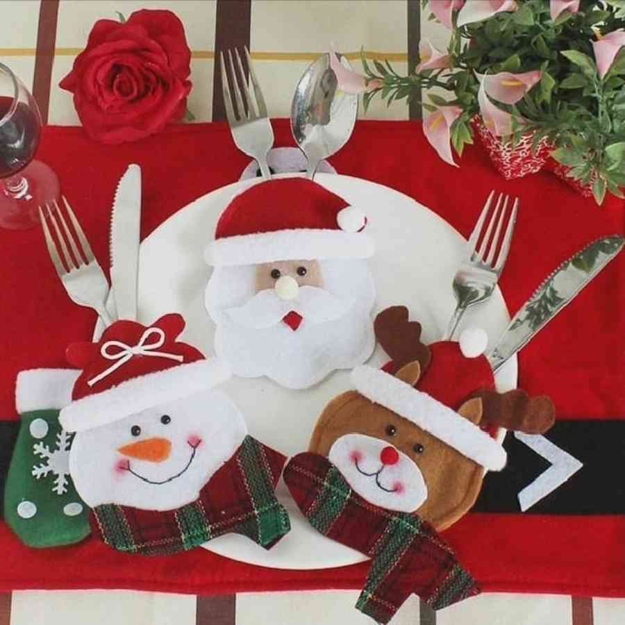 Porta talheres de feltro decorativos para o Natal.