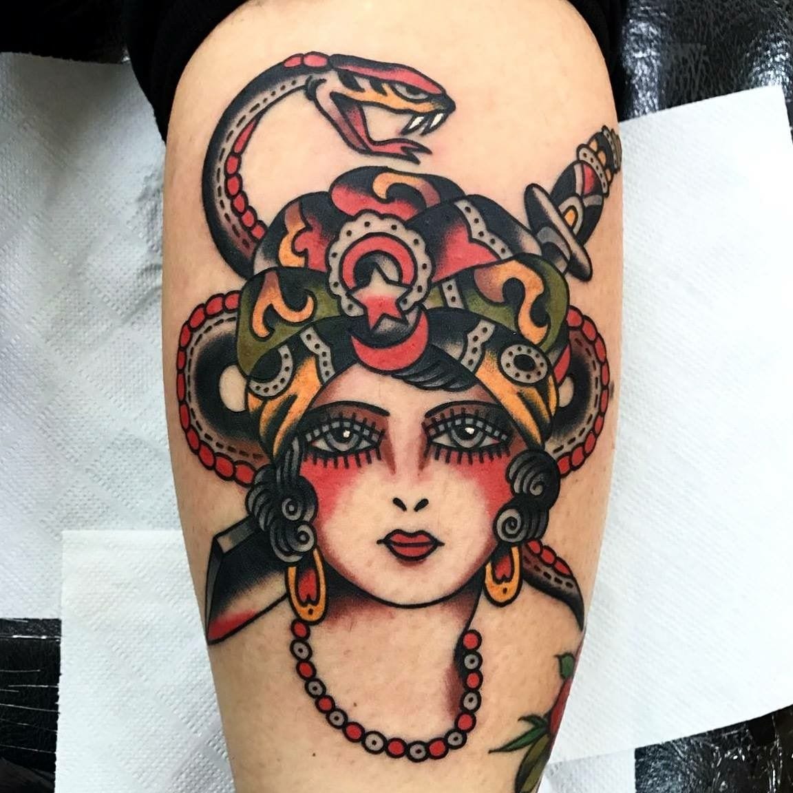 tatuagem de medusa old school