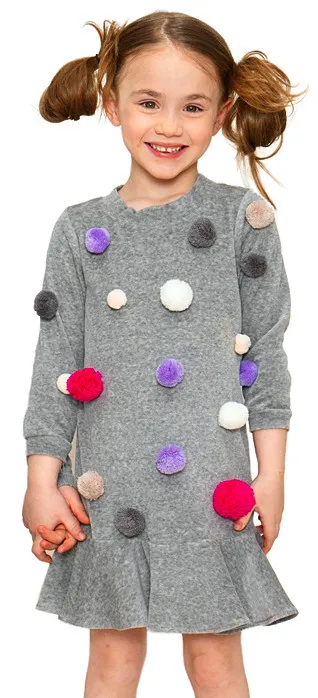 vestido infantil com pompom