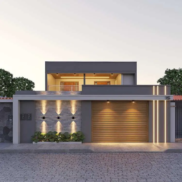 Fachada residencial com muro moderno simples de dois andares com design minimalista. Garagem com portão ripado de madeira iluminado, paredes de pedra com luzes verticais e detalhes em cinza. Varanda com guarda-corpo de vidro, vegetação decorativa e número "15" destacado.