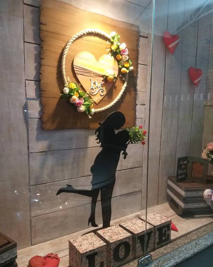 Loja decorada para o Dia da Mãe