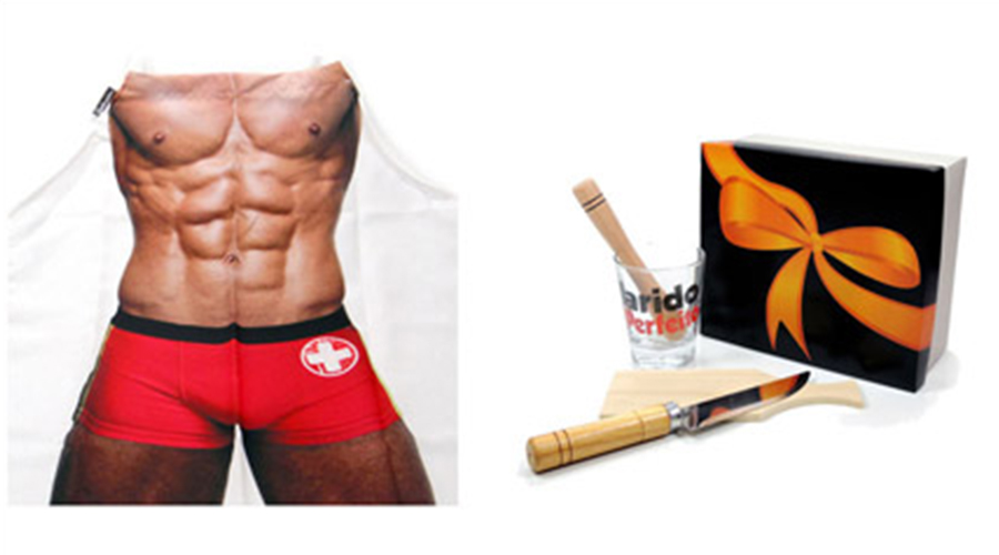 Avental com estampa de corpo musculoso com sunga vermelha e kit caipirinha, com tábua, copo, faca e espremedor