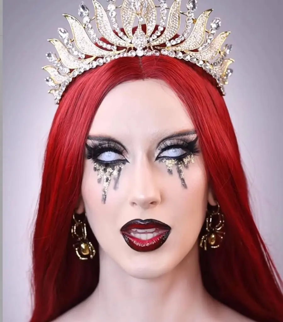 Foto de maquiagem de Halloween de Deusa feita por Renata Santti