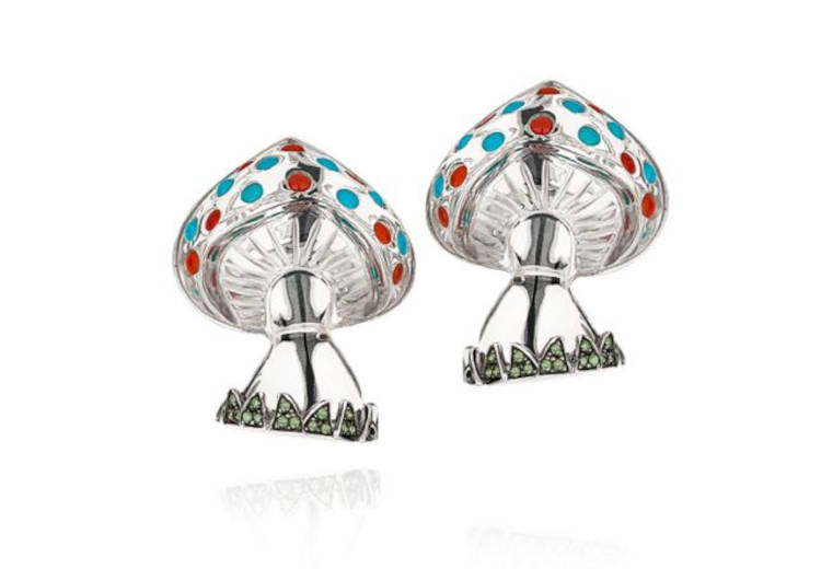 Broche Champignon, produzido com produzido com cristal, diamantes verdes, turquesas e corais.