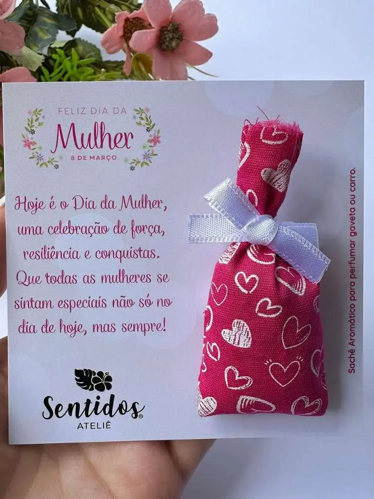 Cartão personalizado com sachê de cheiro para carro ou guarda-roupa.