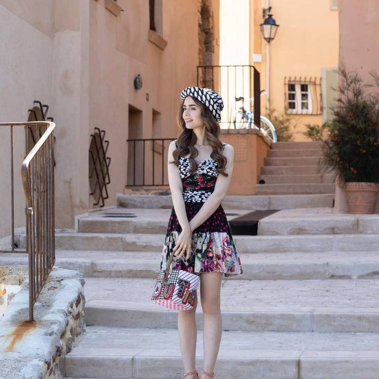 "Emily in Paris"