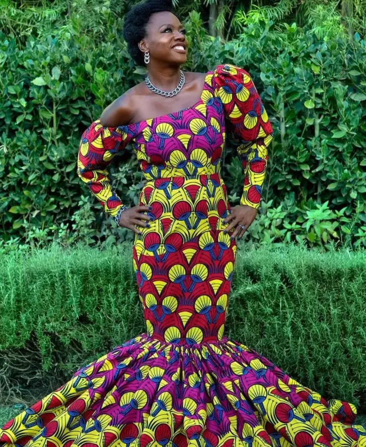 Viola Davis vestindo Leavie by CK para o Globo de Ouro