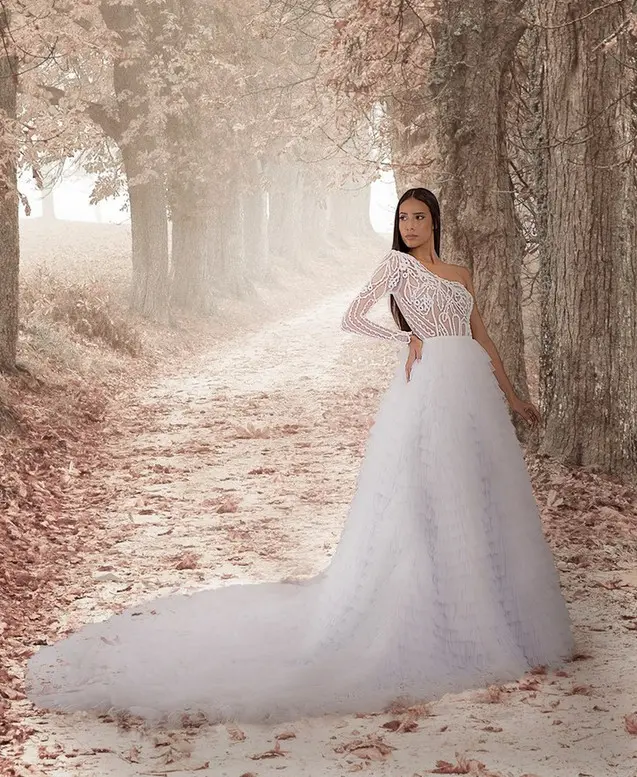 vestido de noiva com renda artesanal do Ceará Ivanildo Nunes