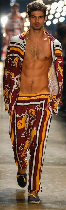 Visual Masculino Estampado Murilo Lomas desfila coleção na SPFW N41