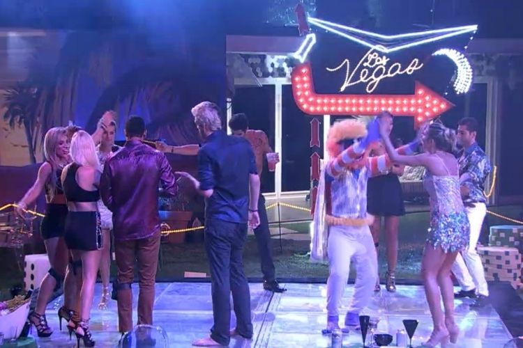foto da festa Vegas, do BBB 2014, com tema cassino