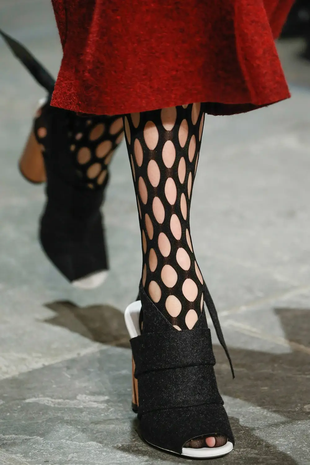 Tendência meia arrastão: Proenza Schouler SS16