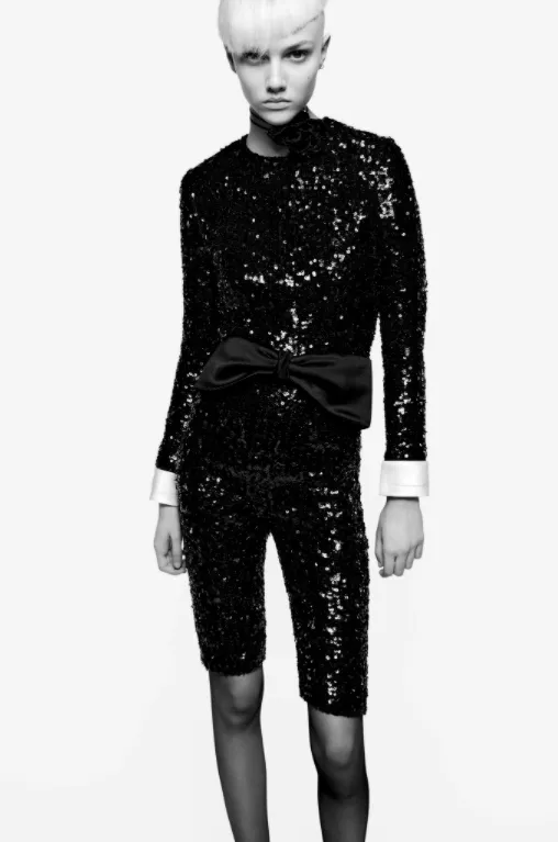 Saint Laurent SS21: Macacão manga comprida de paetê