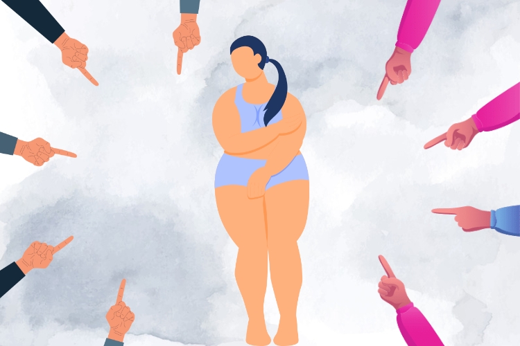 mulher gorda com vergonha ao centro, com dedos apontando para ela por todos os lados