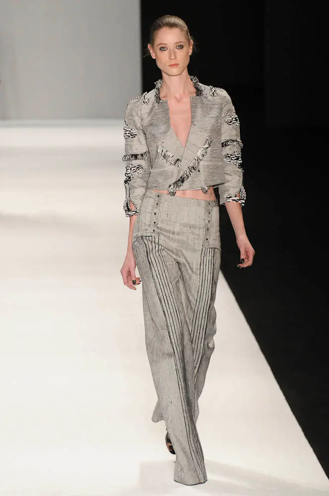 Priscilla Darolt SPFW Verao 2012 (23)