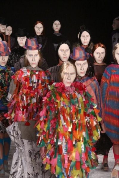 20100119165501_127723_large_desfile-da-grife-ronaldo-fraga