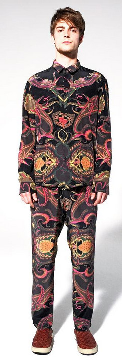 Homem estampado Osklen spfw verão 2017