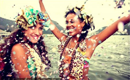Especial Carnaval: Dicas de fantasias, looks e makes para você arrasar na festa mais animada do ano!