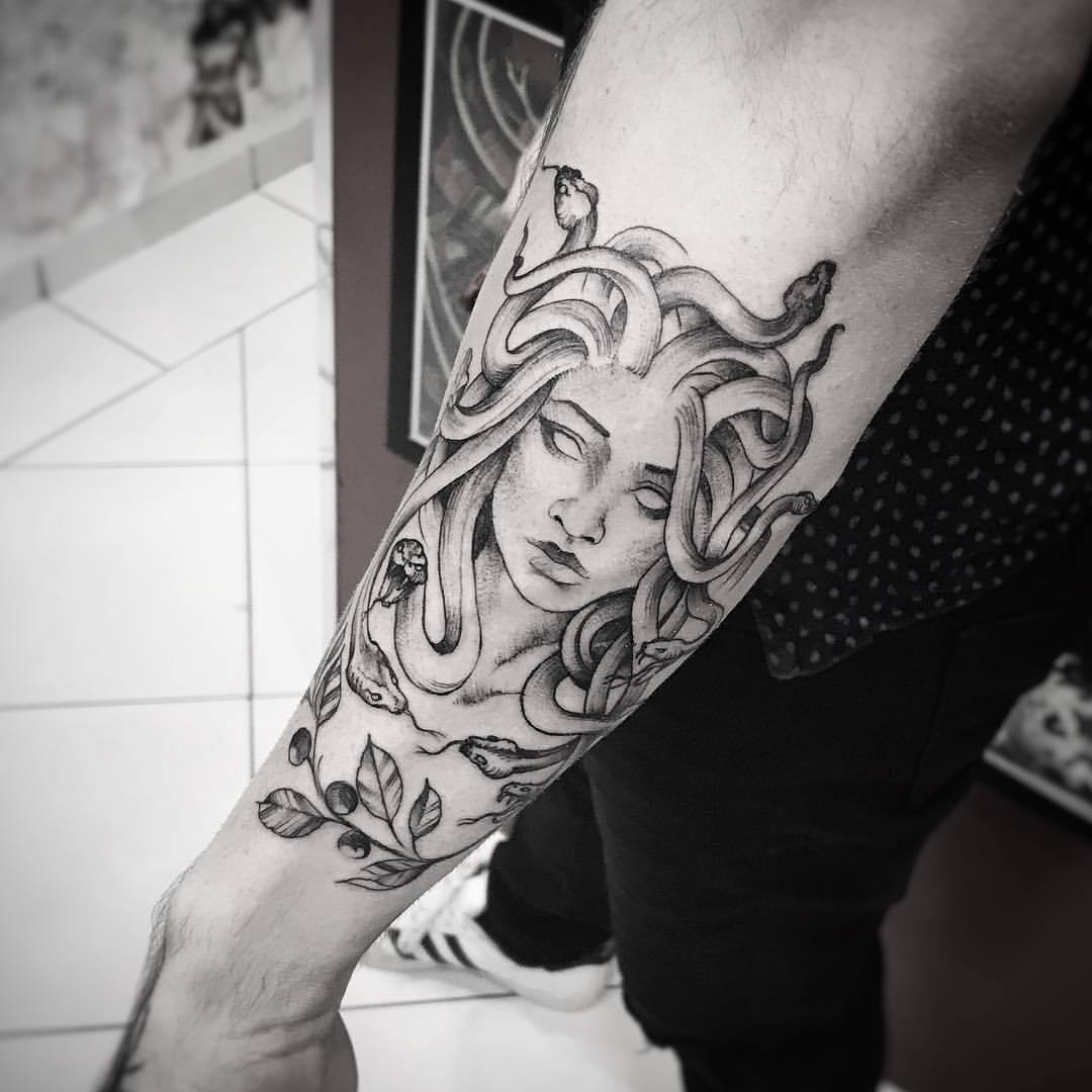 Tattoo medusa 