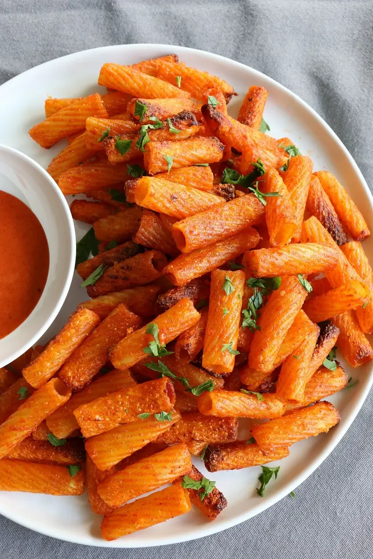 Macarrão tipo penne assado
