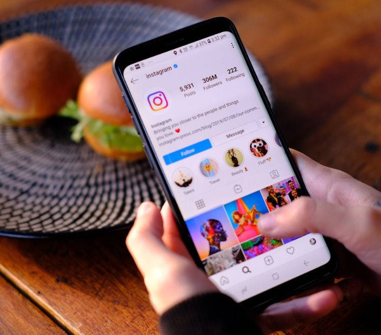 Frases para fotos de feed no Instagram