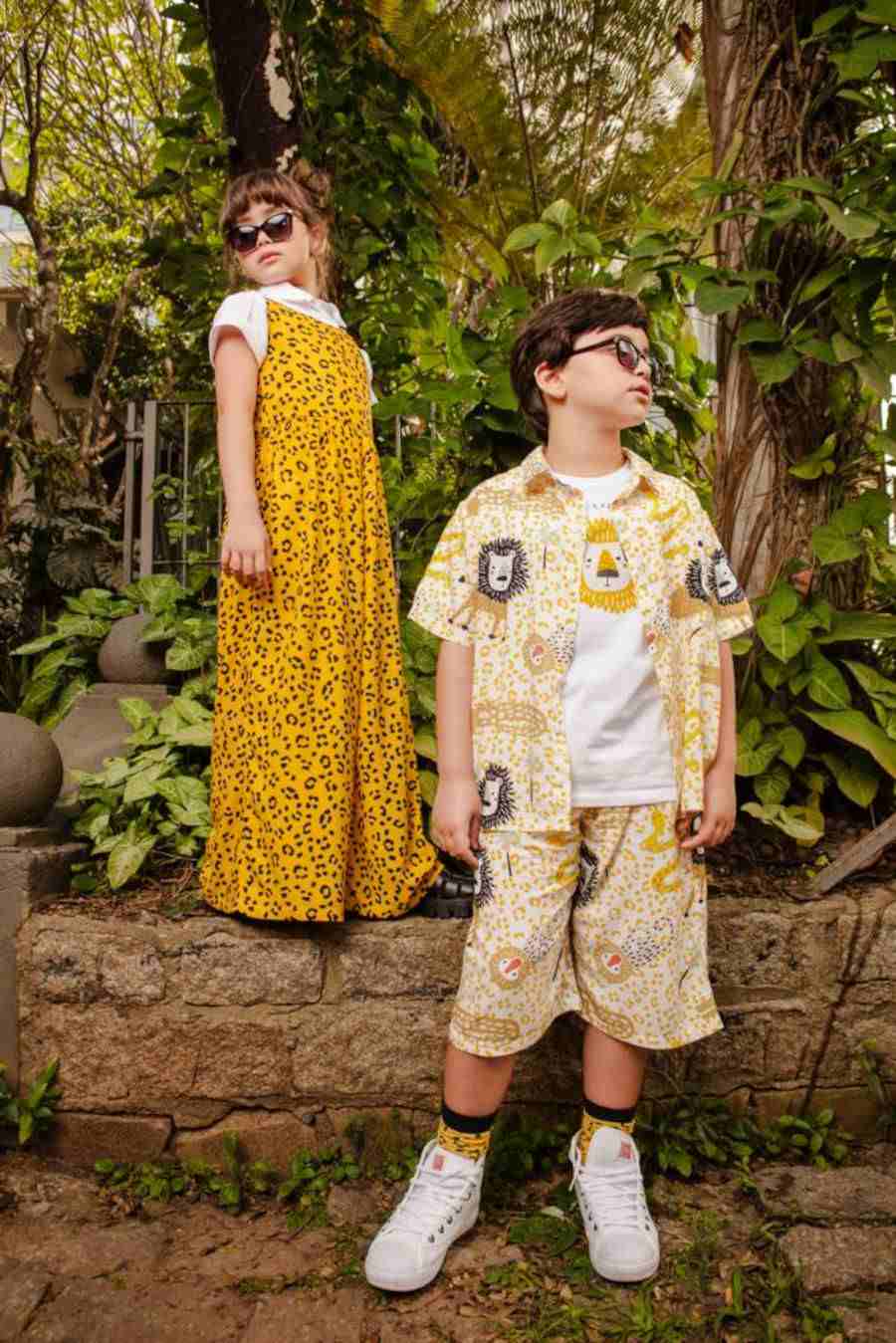 Foto de Manuela e Felipe, sobrinhos de Sabrina Sato, na campanha da nova marca da apresentadora