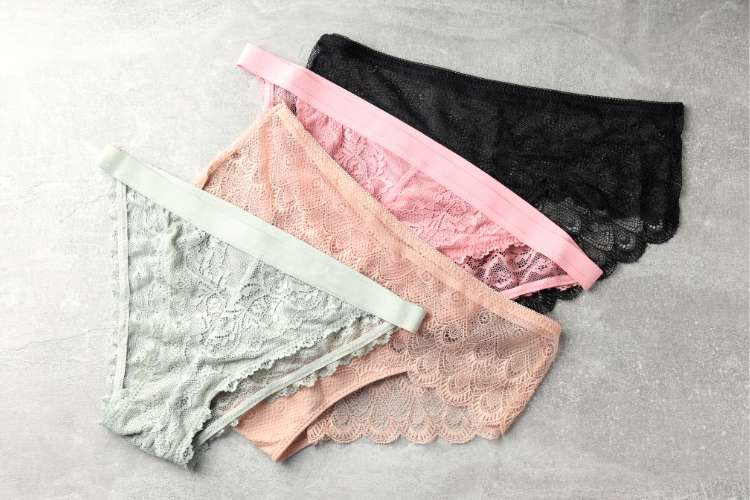 lingerie colorida nas simpatias de ano novo